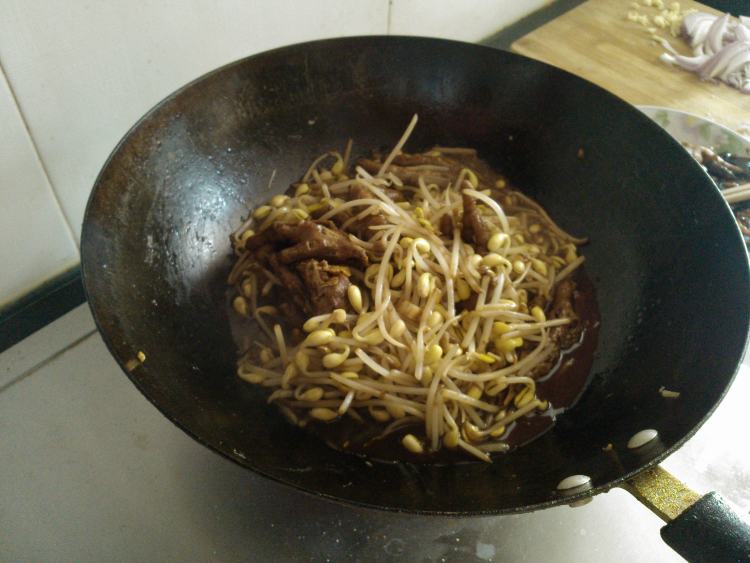 肉汁豆芽菜步骤6