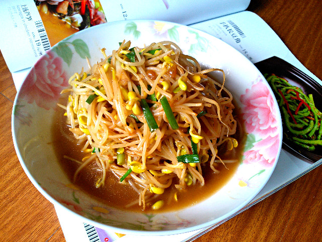 肉汁豆芽菜步骤7