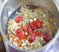 金银花红枣茶步骤5