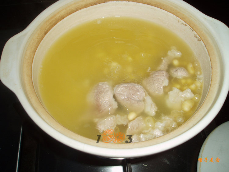 黄豆煲萝卜瘦肉汤步骤7