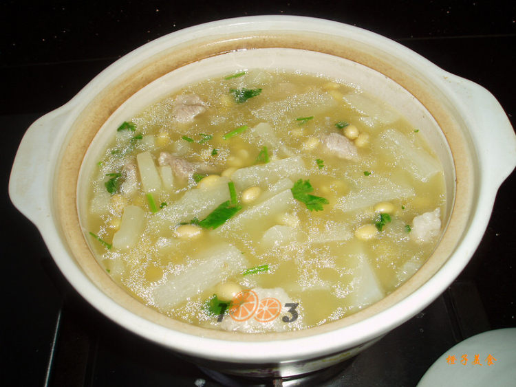 黄豆煲萝卜瘦肉汤步骤9