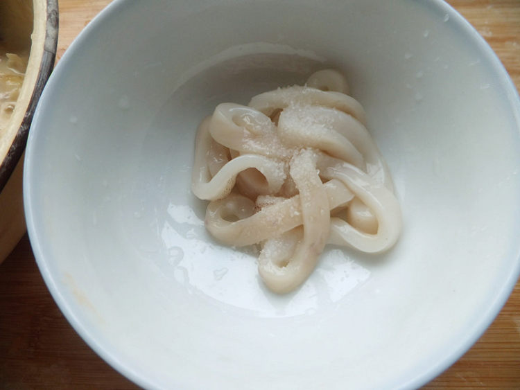 煎鱿鱼蔬菜饼步骤3