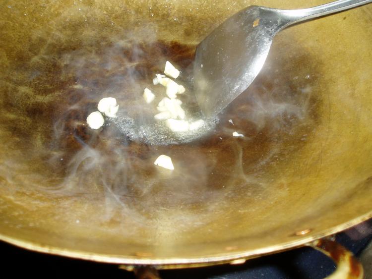 丝瓜炒肉片步骤5