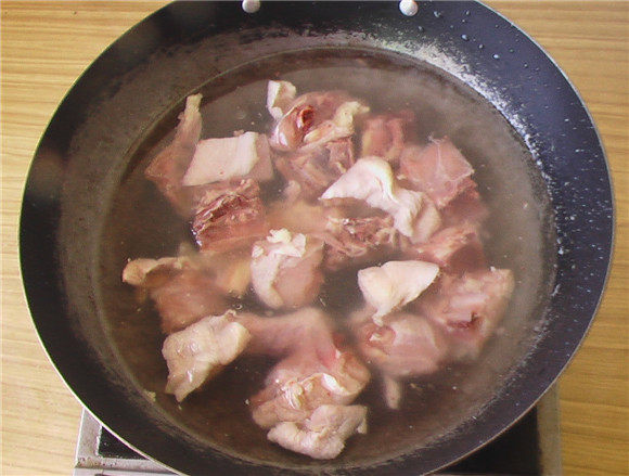 冬瓜炖鸡块步骤2