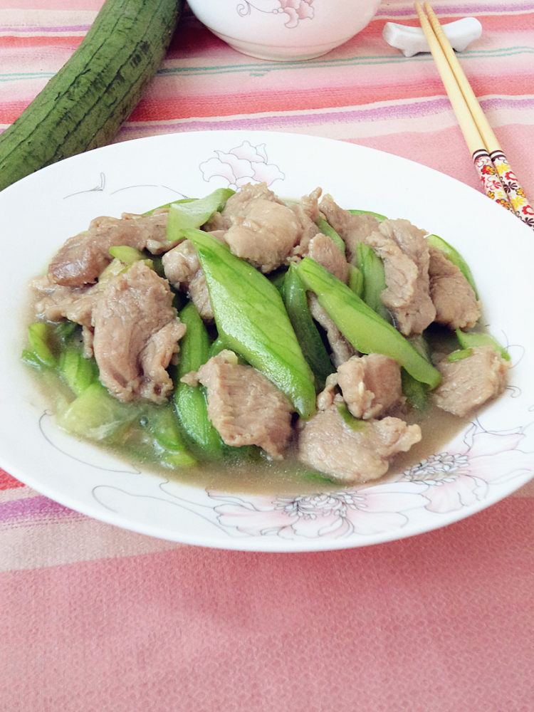 里脊肉炒丝瓜步骤7
