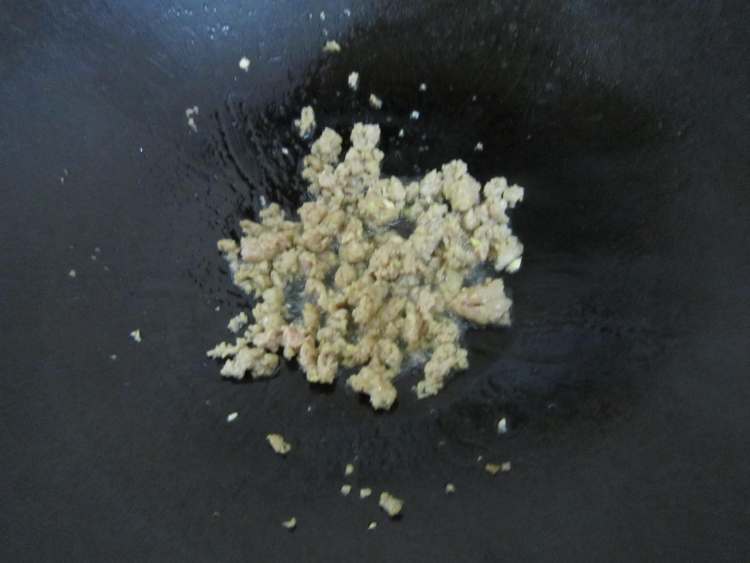 萝卜丝炒肉末步骤3