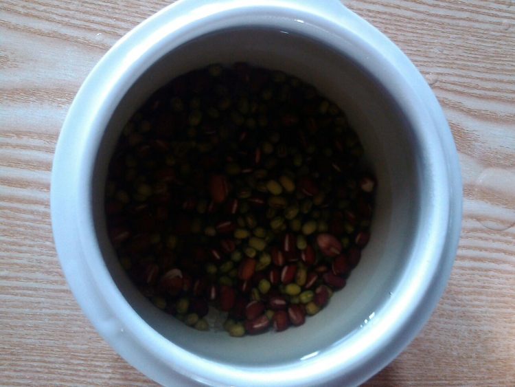 红绿豆汤步骤7