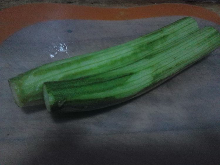 丝瓜炒火腿步骤1
