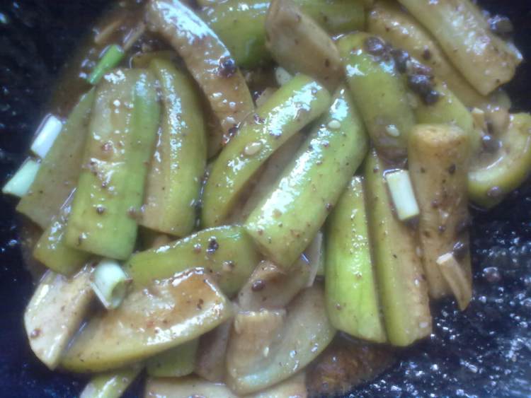 豆豉丝瓜步骤7