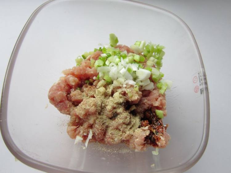羊肉丸子氽冬瓜步骤4