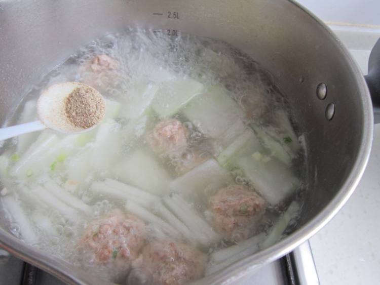羊肉丸子氽冬瓜步骤12