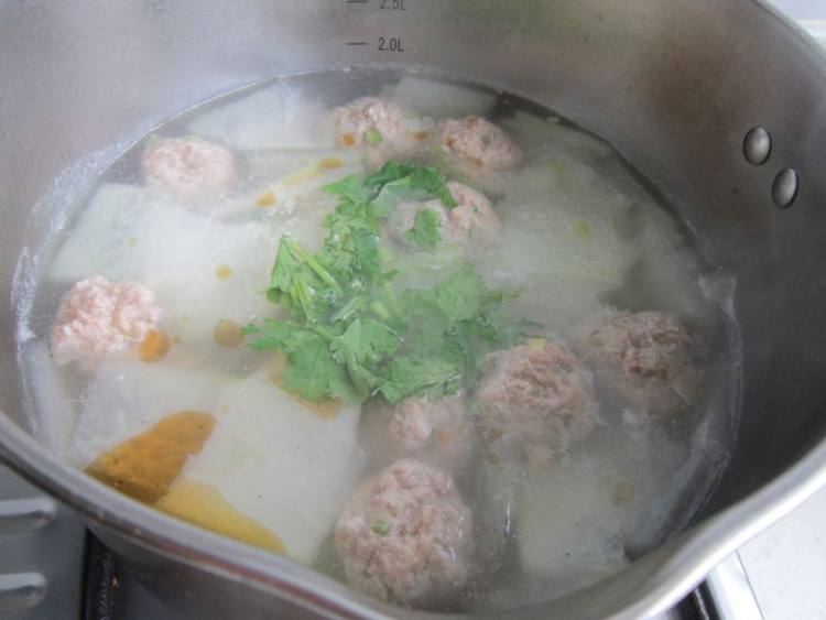 羊肉丸子氽冬瓜步骤14