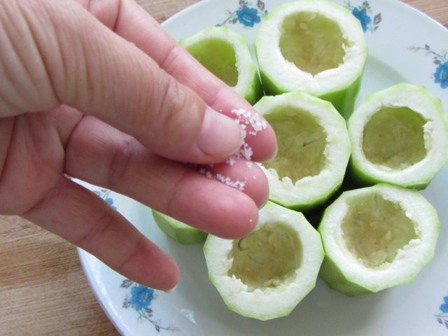 丝瓜盅步骤4