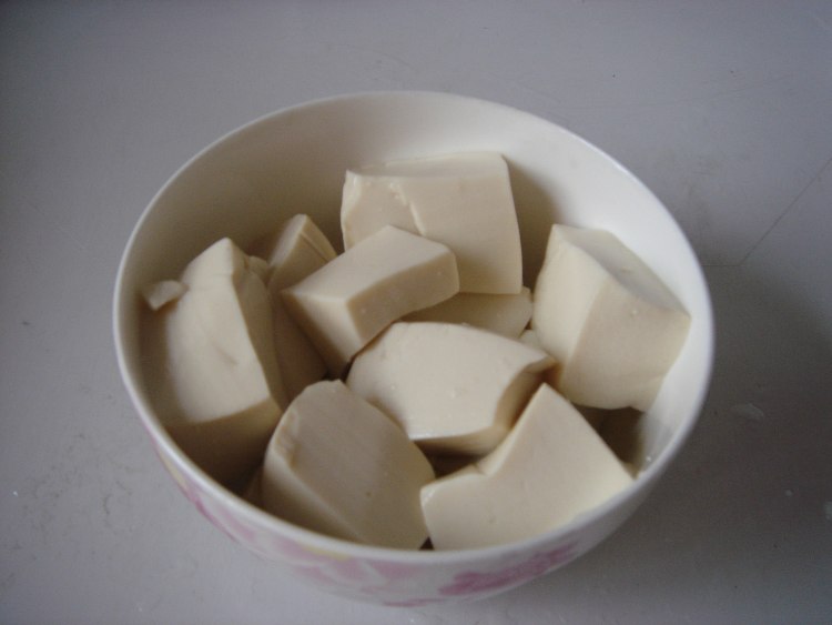 丝瓜炖豆腐步骤2