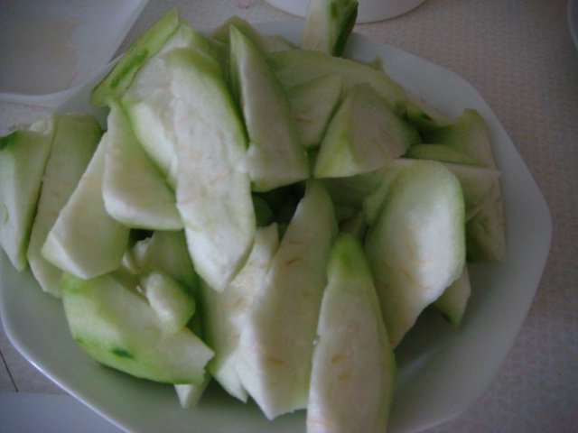 丝瓜豆腐蛋花汤步骤5