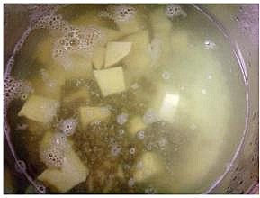 红薯绿豆米粥步骤5