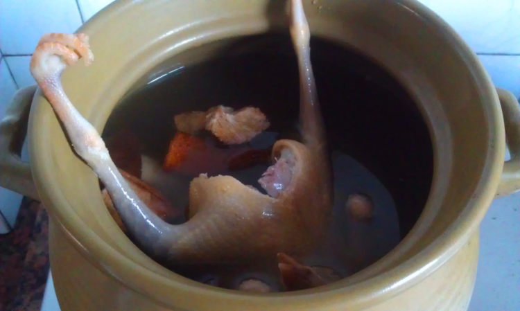 陈皮绿豆鸽子汤步骤5