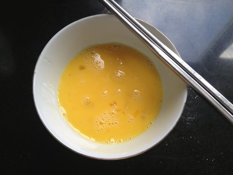 丝瓜毛豆炒鸡蛋步骤3