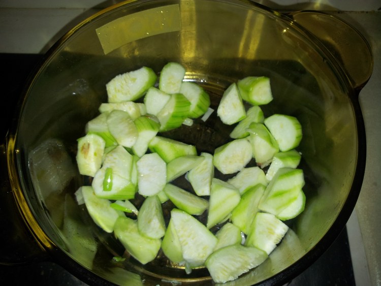 丝瓜虾仁蛋花汤步骤4