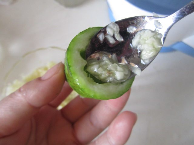 虾仁粉丝蒸丝瓜步骤7