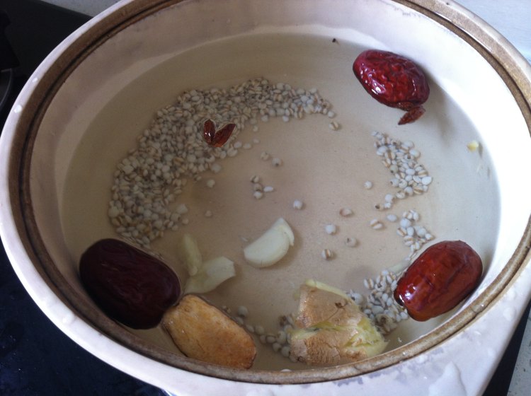 冬瓜薏米老鸭汤步骤5