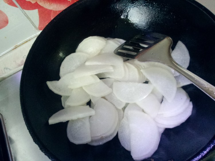 牛肉炒萝卜步骤8