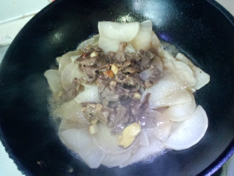 牛肉炒萝卜步骤12