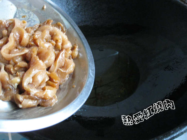 鸡片炒丝瓜步骤4
