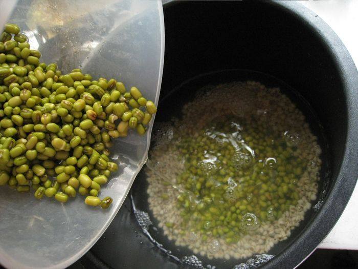 绿豆薏米水步骤4