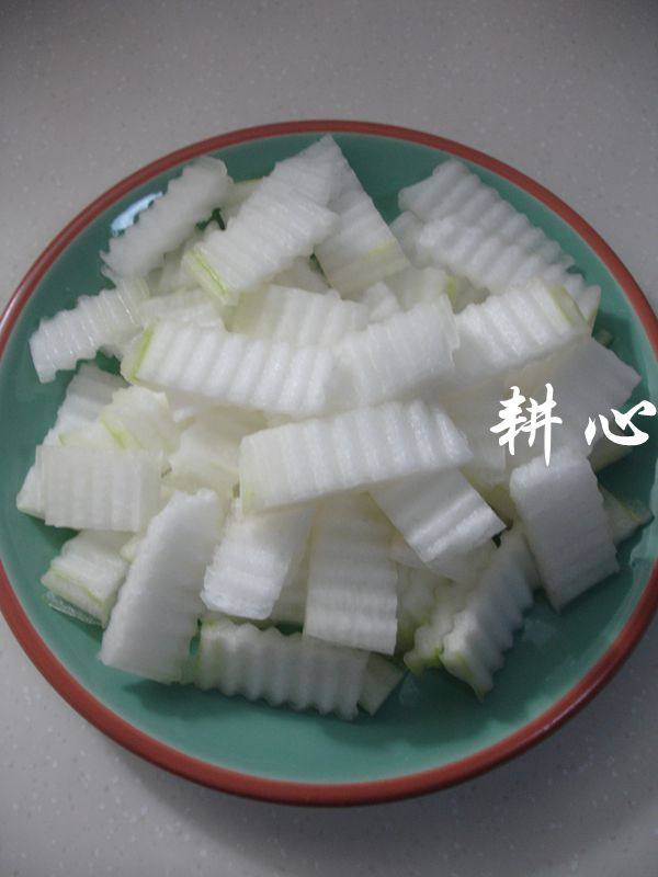 火腿肠冬瓜步骤2