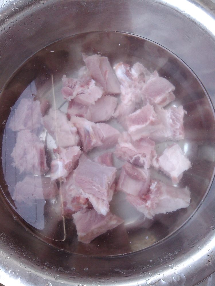 冬瓜排骨薏仁汤步骤2