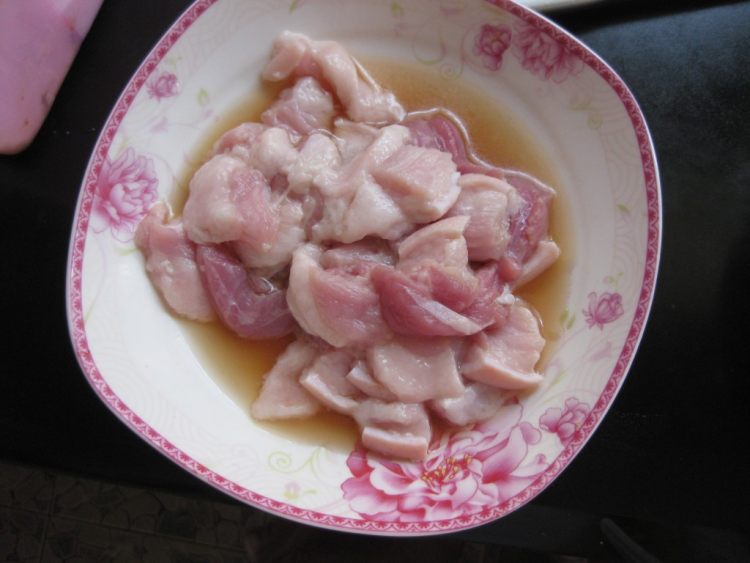 五花肉烧冬瓜步骤2