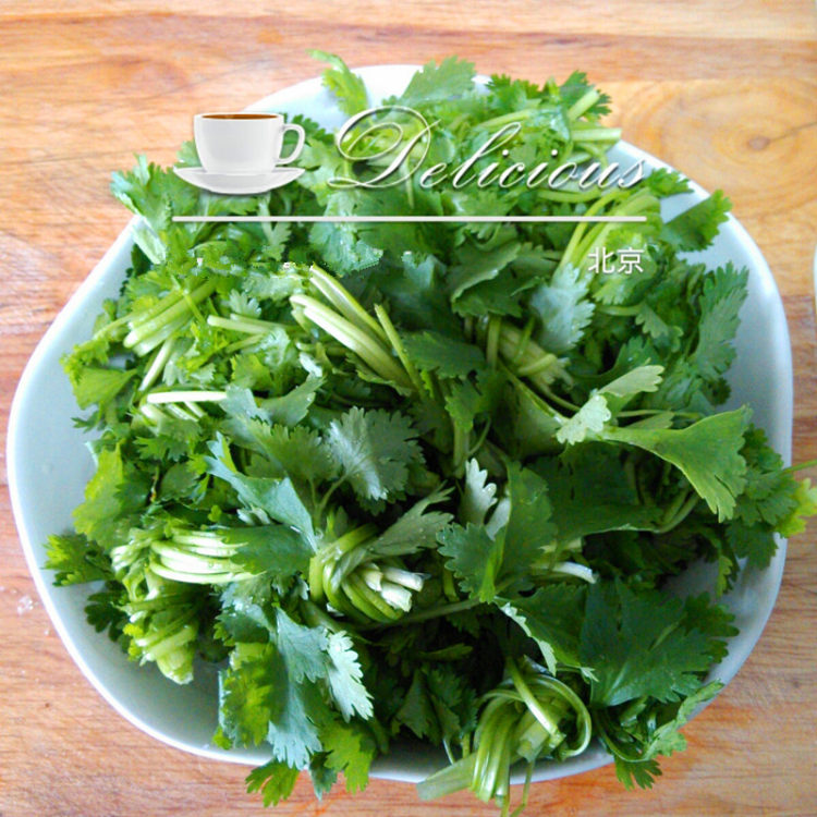 麻辣凉拌香菜步骤5