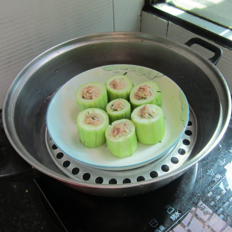 蒸丝瓜肉盅步骤7