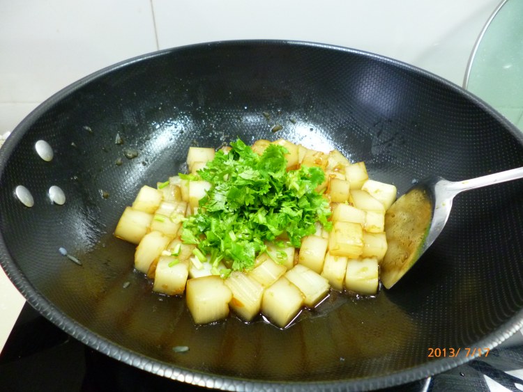 香菜炒凉粉步骤6