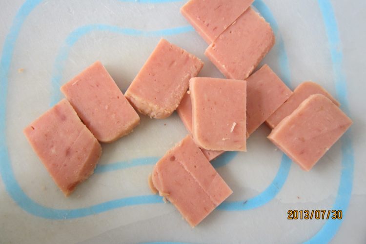 蒜蓉火腿蒸冬瓜步骤2