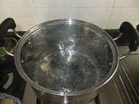冬瓜大虾汤步骤4