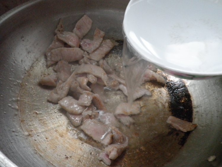 紫菜丝瓜肉片汤步骤9
