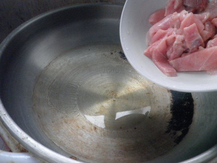 紫菜丝瓜肉片汤步骤7