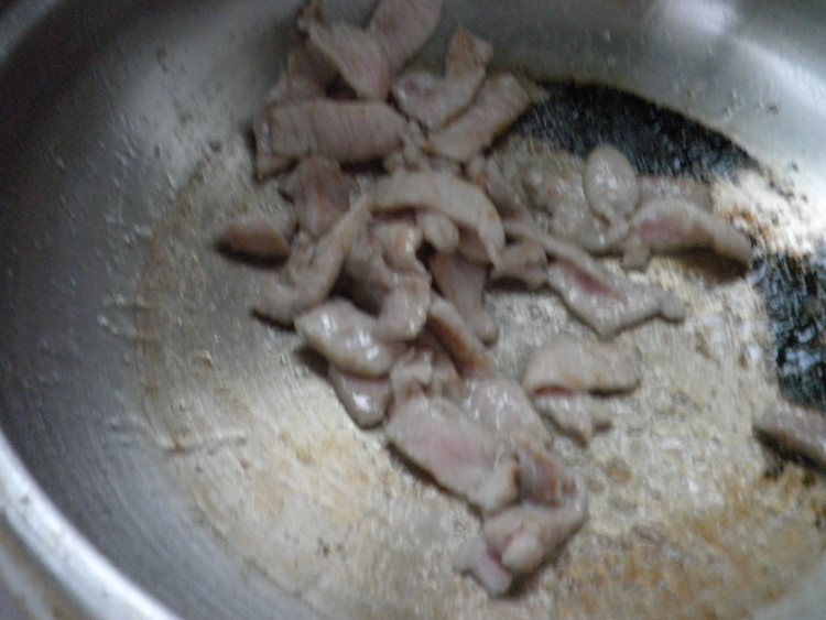 紫菜丝瓜肉片汤步骤8