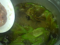 茶树菇丝瓜肉片汤步骤16