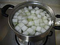 蚬肉排骨冬瓜汤步骤4