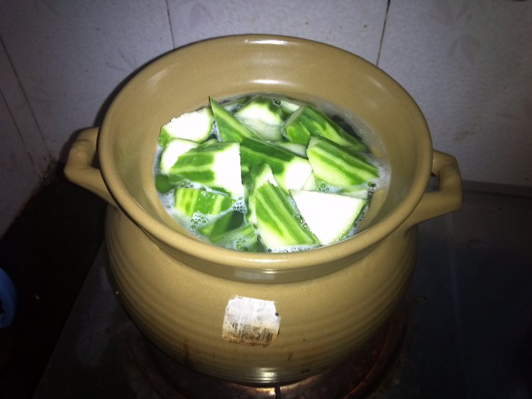 丝瓜双丸粥步骤2