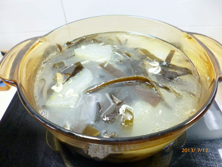 虾皮冬瓜海带汤步骤10