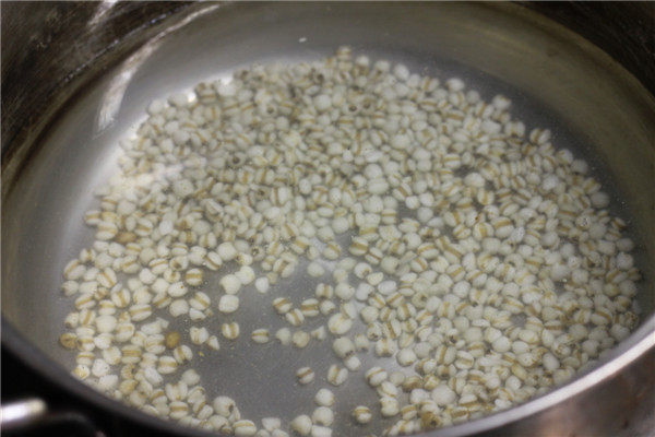 薏米绿豆粥步骤3