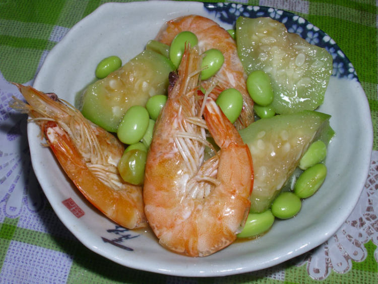 丝瓜毛豆炒鲜虾步骤8