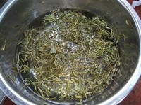 土茯苓祛湿热凉茶步骤2