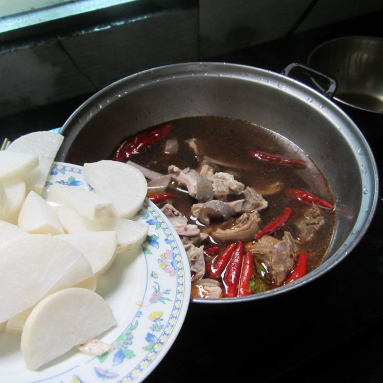 羊肉萝卜干锅步骤7