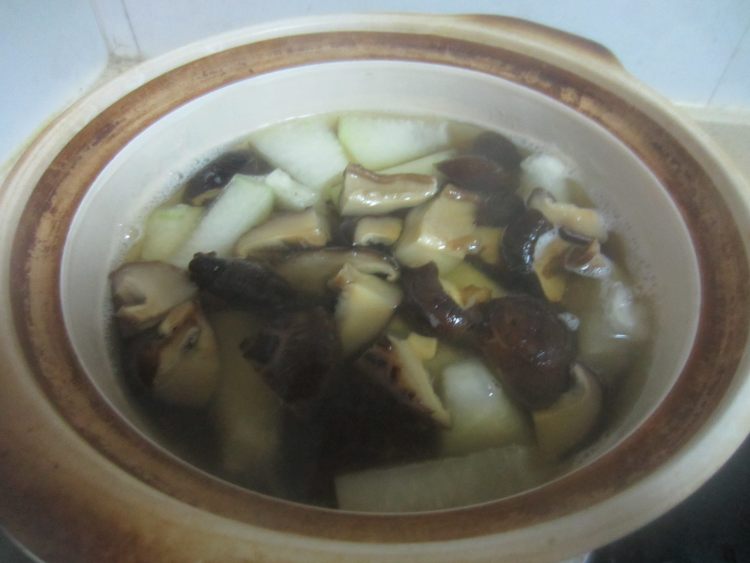 冬瓜香菇汤步骤6