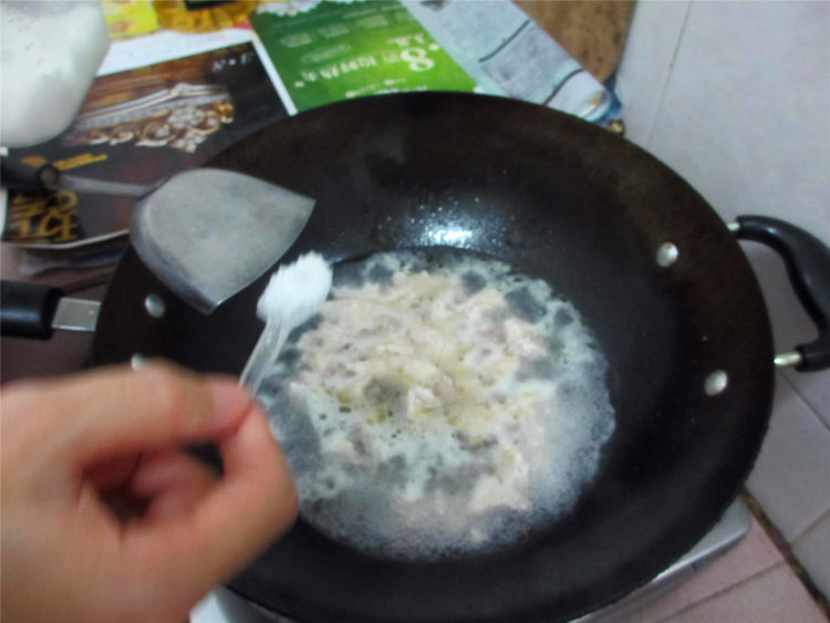丝瓜瘦肉汤步骤9